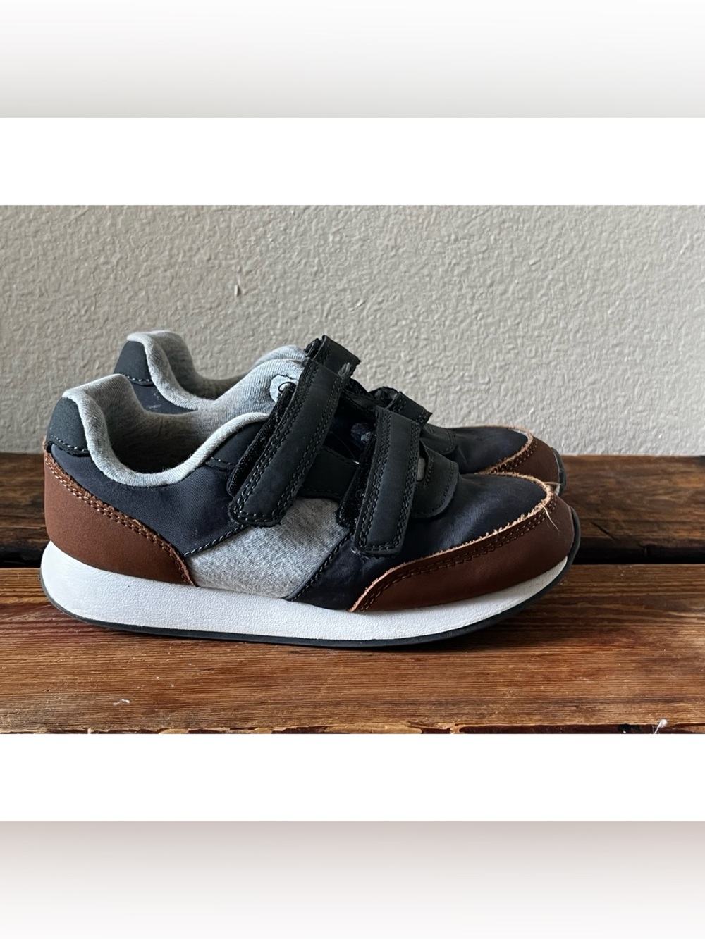 Cat & Jack Charlie Retro Sneakers Navy Gray Brown Toddler Size 12